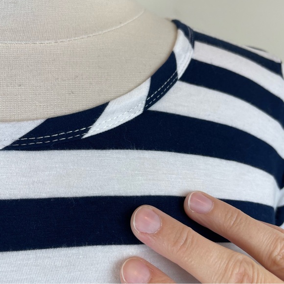Hem & Thread Blue White Stripe Ruffle Short Sleeve Top Women Medium - Picture 5 of 6